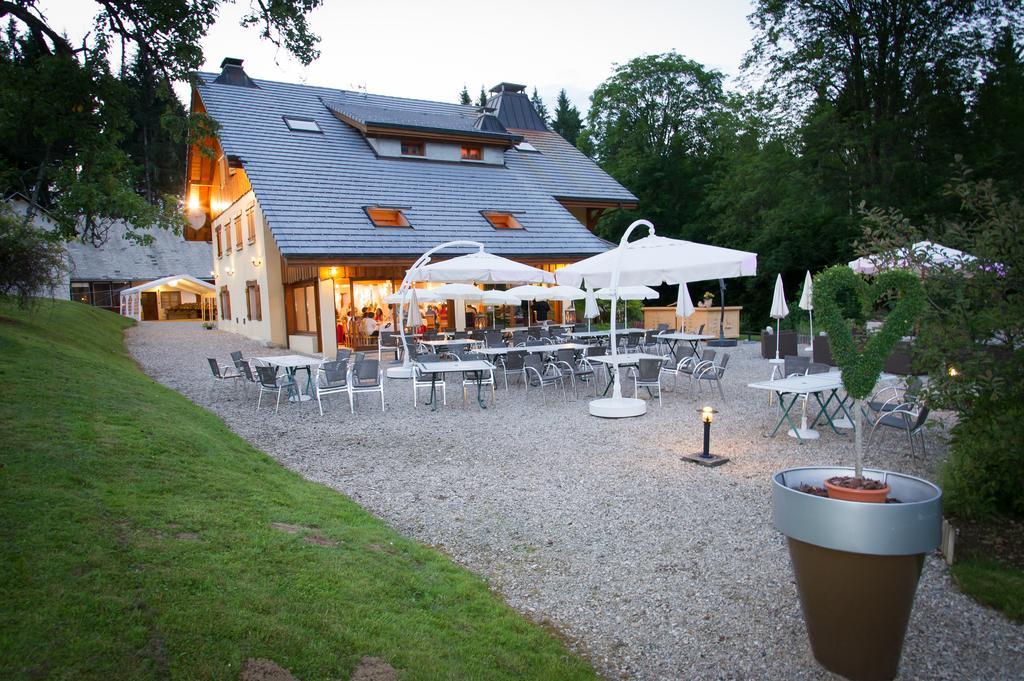 Domaine De La Sapiniere Hotel Thorens-Glières Zewnętrze zdjęcie